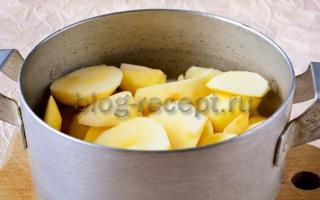 Marmellata di mele per l'inverno a casa: ricette
